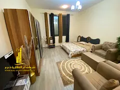 A golden opportunity! Luxurious, fully furnished studio apartment for monthly rent, including intern
