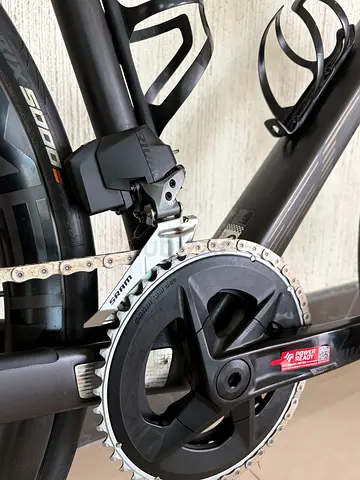 Scott Addict-10- Full Carbon Road Bile-SRAM ETAP-12*2 speed carbon wheels- disc Brake