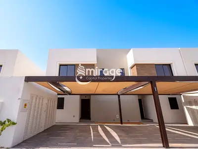 Single Row | Vacant 2BR TH | Prime Location