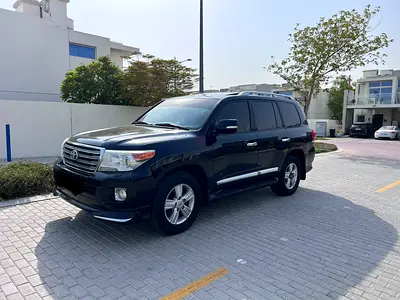 Toyota Land Cruiser VXR 2013 | GCC Specs | Well Maintained