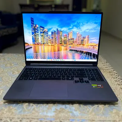 Gaming laptop RTX 5060