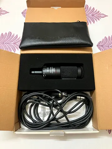 Audio-Technica AT2035 – Like New