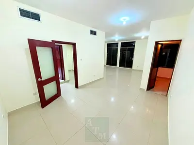 تشطيب جيد | بلكونة | تكييف مركزي