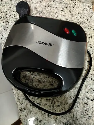 Waffle Maker