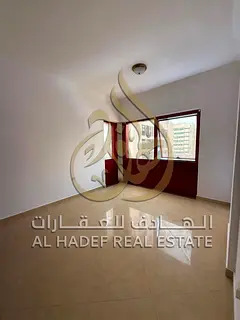 🌊 **Live near Al Khan Corniche and enjoy a vibrant location!**