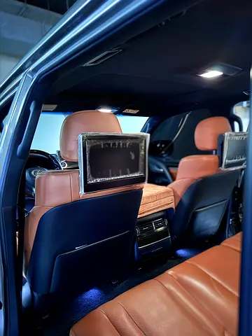 2017 Lexus LX-SERIES photo 8