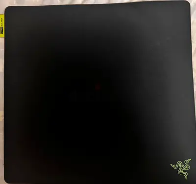 Razer Gigantus v2 Pro Balanced Gaming Mousepad