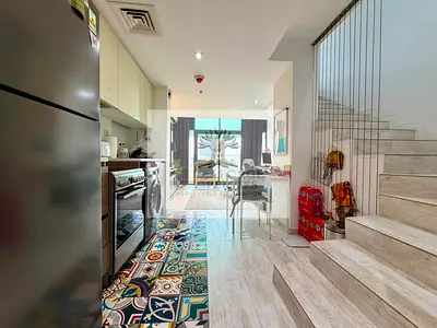 Duplex / Vacant On Transfer / Fully Renovated