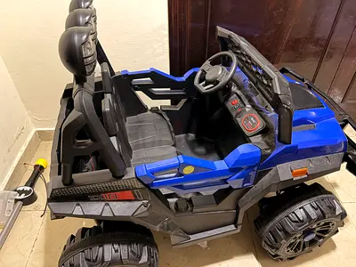 Kids’ Ride-On Car – Good Condition