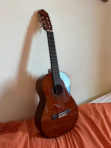 Guitar Yamaha CGS102A