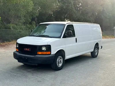 2015 GMC SAVANA — фото 3