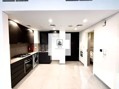 Specious luxury apartment for rent