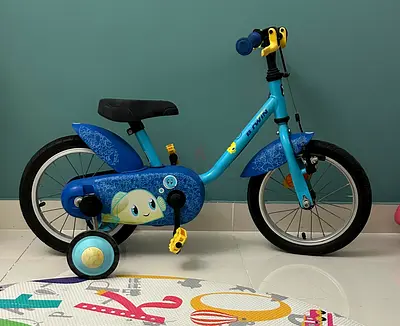 B’Twin Ocean 500 14-inch kids bicycle