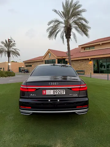 2019 AUDI A8 thumbnail 4