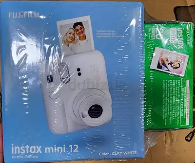 Fujifilm Instax Mini 12 Instant Camera with 20sheets film (Brand New)