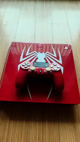 pS4 spiderman slim