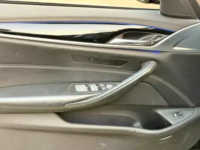 BMW 5 Series 520i, миниатюра 13