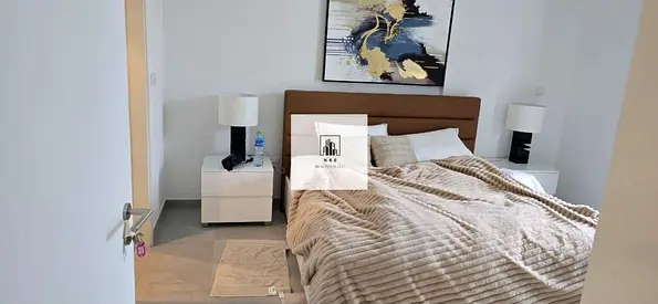 Specious luxury apartment for rent