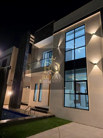 بسعر لقطة | فيلا مستقلة فخمة | 4 غرف + غرفة خادمة + مجلس + مسبح  | تصميم عصري | تشطيب فاخر | تملك حر لكل الجنسيات | موقع ممتاز