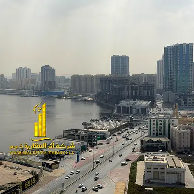 لراغبي الفخامة والتميز شقة فاخرة للايجار الشهري غرفة وصالة باطلالة مفتوحة مفروشة بالكامل باثاث راق جدا مع مطبخ مجهز بالكامل بأحدث الاجهزة ✨