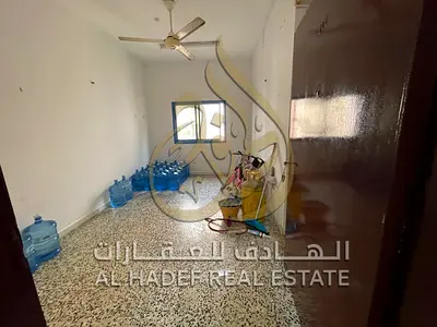 A one-bedroom apartment with a living room in Al Shuwaiheen, without air conditioning, suitable for practical living and at an affordable price. Rent