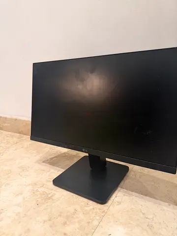 Lg monitor used for replacement parts old broken (for repairs)