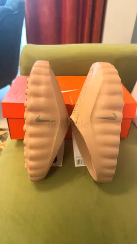 Nike Mind 001, Beige (EU 41), Brand New