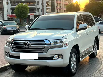 2020 TOYOTA LANDCRUISER V8 GXR