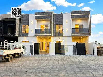 Townhouse - Good location - Fees included - 3 floors - Excellent price
