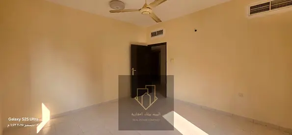 🏡✨ **للايجار السنوي في عجمان – النعيمية 2** ✨🏡  📍 **موقع مميز جدًا على شارع الملك فيصل** 🏠 **بناية عائلات فقط**  ✨ **غرفة وصالة بمساحة ممتازة** 🛏
