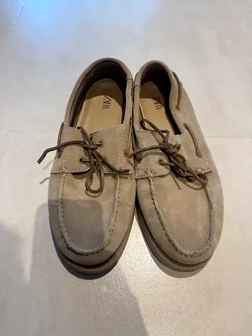 Zara Men's Beige Suede Boat Shoes