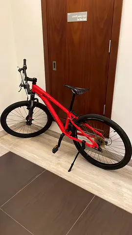 Red adult mountain bike - good condition, single owner