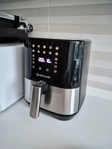 Nutricook 5.5 litres air fryer