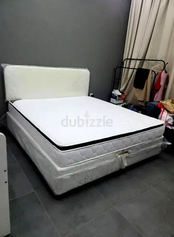 Brand new King size Amrican Diwan base bed with Mattress Available