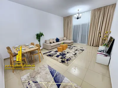 لراغبي الفخامة والتميز شقة فاخرة للايجار الشهري غرفة وصالة باطلالة مفتوحة مفروشة بالكامل باثاث راق جدا مع مطبخ مجهز بالكامل بأحدث الاجهزة ✨