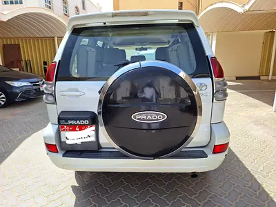 2003 Toyota PRADO photo 2