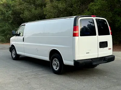 2015 GMC SAVANA — фото 6