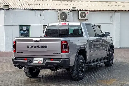 2022 RAM 1500 缩略图 6