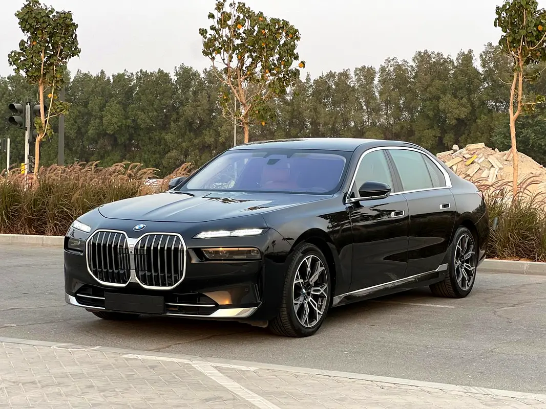 BMW 7-Series 2025