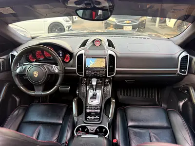 2014 Porsche CAYENNE — миниатюра 13