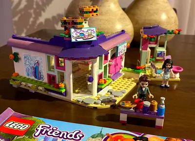 LEGO Friends 41336 Emma’s Art Café
