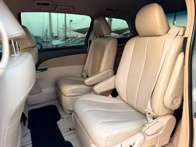 صورة 15 لـ 2020 Toyota PREVIA