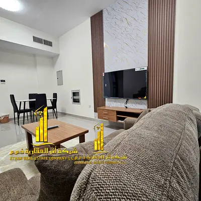 لراغبي الفخامة والتميز شقة فاخرة للايجار الشهري غرفة وصالة باطلالة مفتوحة مفروشة بالكامل باثاث راق جدا مع مطبخ مجهز بالكامل بأحدث الاجهزة ✨