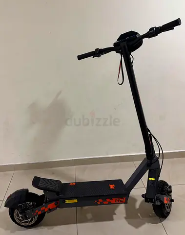 adult electric scooter - G2 model, sturdy deck and dual brakes