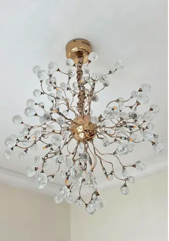 Luxury Golden LED Crystal Chandelier – Elegant Statement Piece