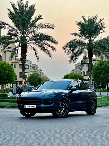 2019 Porsche CAYENNE — фото 2