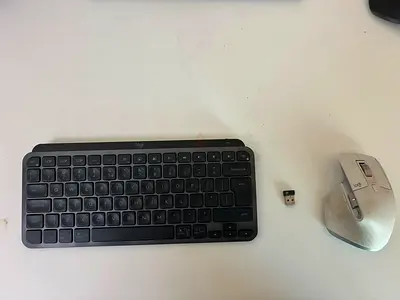 Logitech wireless compact keyboard + mouse (USB dongle) - good condition