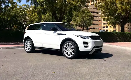 Range Rover Evoque R-Dynamic HSE 2015 GCC/ v4 2.0L Turbo AWD
