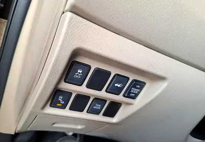 2017 Nissan PATHFINDER — миниатюра 6