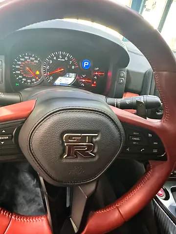 2024 Nissan GT-R — миниатюра 18